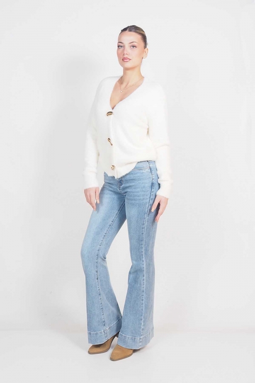 Fluffy cardigan with golden buttons