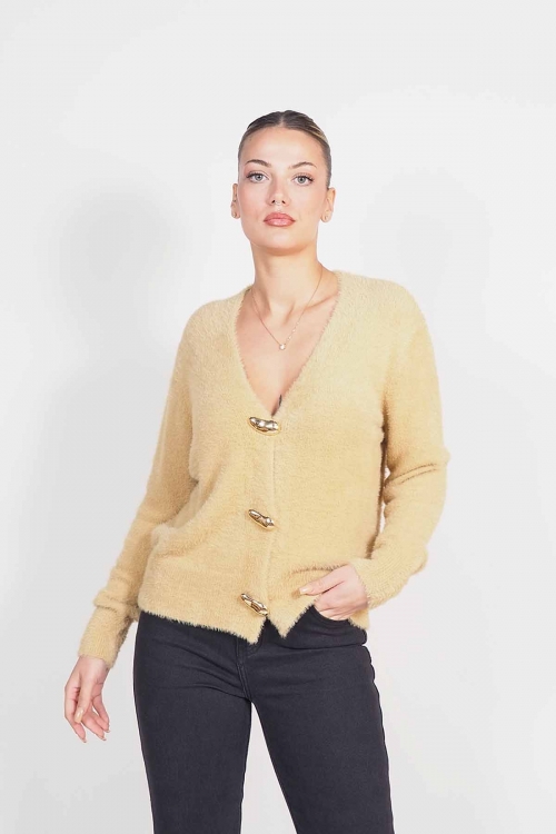 Fluffy cardigan with golden buttons