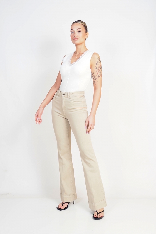 Knit top with buttons and lace