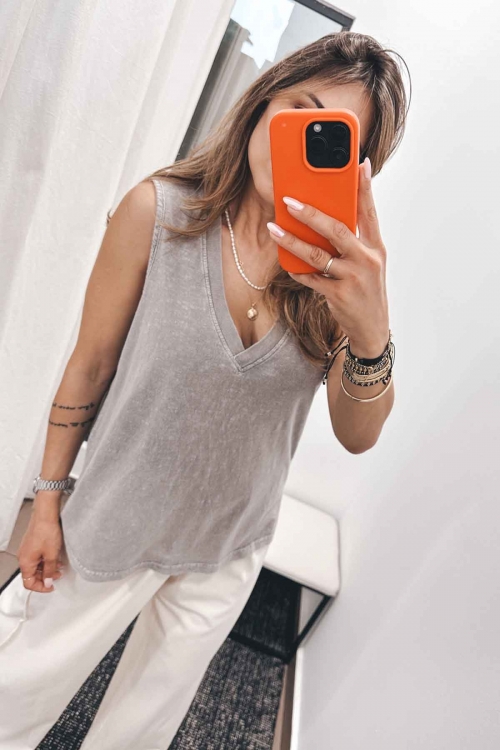 Liria sleeveless top