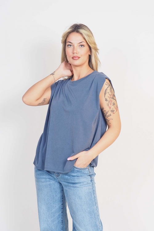 Loose rip sleeveless top Hallie