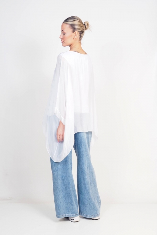 Loose silky top