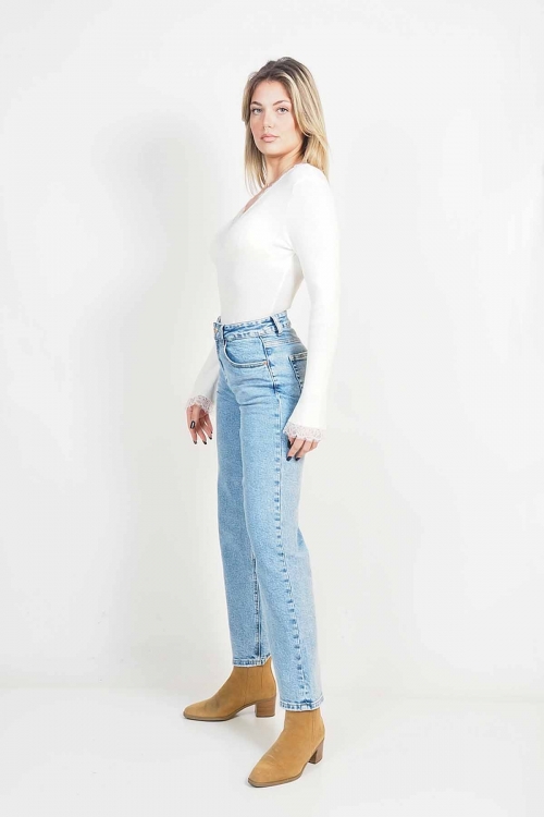 Soft lace knit top Juno